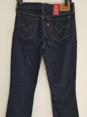 Levi’s 415 Jeans 198880000 Relaxed Boot Cut Brand New with tags